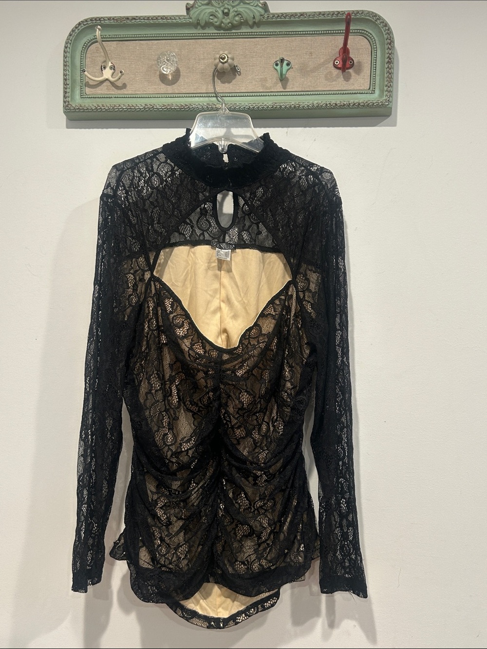 VENUS Black whimsical goth Sheer Lace Long-Sleeve Blouse Keyhole cutout 1X plus